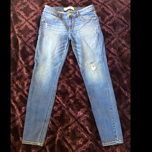 EUC Abercrombie & Fitch Skinny Jeans